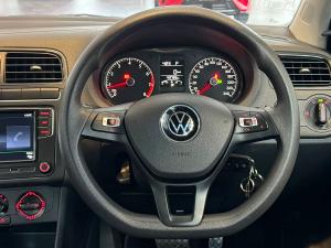 Volkswagen Polo Vivo hatch 1.6 Comfortline auto - Image 10