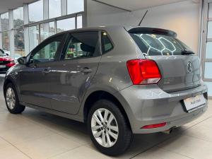 Volkswagen Polo Vivo hatch 1.6 Comfortline auto - Image 4