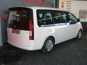 Hyundai Staria 2.2D Executive 9-seater - Image 7
