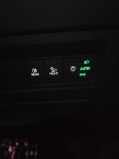 Volkswagen Touareg V6 TDI R-Line Final Edition - Image 12