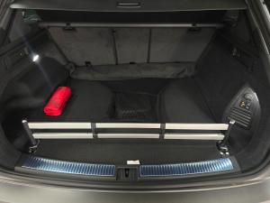 Volkswagen Touareg V6 TDI R-Line Final Edition - Image 4