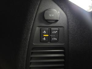 Volkswagen Touareg V6 TDI R-Line Final Edition - Image 5