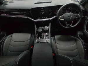 Volkswagen Touareg V6 TDI R-Line Final Edition - Image 7