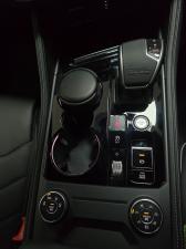 Volkswagen Touareg V6 TDI R-Line Final Edition - Image 8