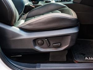 Volkswagen Amarok 3.0TDI V6 double cab Aventura 4Motion - Image 13