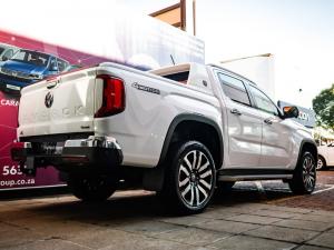 Volkswagen Amarok 3.0TDI V6 double cab Aventura 4Motion - Image 8