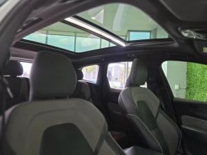 Volvo XC60 D4 AWD R-Design - Image 12