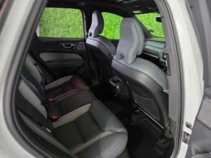 Volvo XC60 D4 AWD R-Design - Image 21