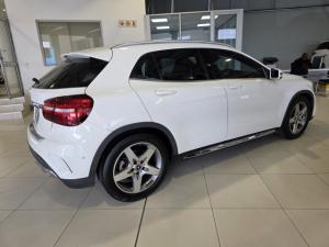 Mercedes-Benz GLA GLA200 auto - Image 12