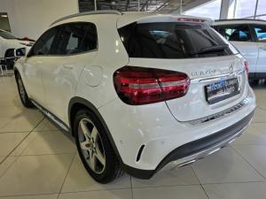 Mercedes-Benz GLA GLA200 auto - Image 4