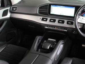 Mercedes-Benz GLE GLE300d 4Matic - Image 11