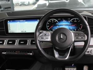Mercedes-Benz GLE GLE300d 4Matic - Image 13