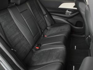 Mercedes-Benz GLE GLE300d 4Matic - Image 17