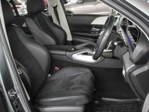 Mercedes-Benz GLE GLE300d 4Matic - Image 19
