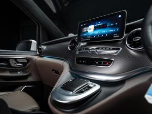 Mercedes-Benz V-Class V300d Exclusive - Image 12