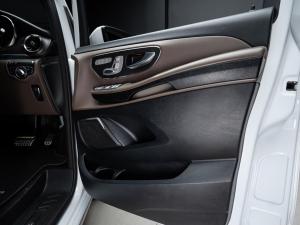 Mercedes-Benz V-Class V300d Exclusive - Image 17