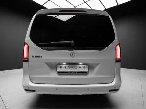 Mercedes-Benz V-Class V300d Exclusive - Image 28