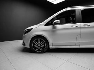 Mercedes-Benz V-Class V300d Exclusive - Image 7