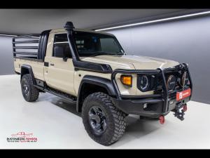 Toyota Land Cruiser 79 4.5D-4D LX V8 single cab - Image 1