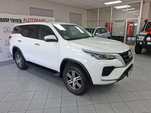 Toyota Fortuner 2.4GD-6 manual - Image 1