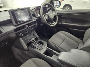 Toyota Hilux 2.8GD-6 double cab SRX 4x4 - Image 7