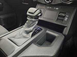 Toyota Hilux 2.8GD-6 double cab SRX 4x4 - Image 10