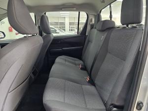 Toyota Hilux 2.8GD-6 double cab SRX 4x4 - Image 15