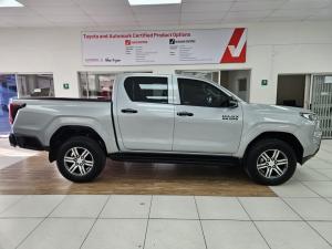 Toyota Hilux 2.8GD-6 double cab SRX 4x4 - Image 3