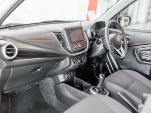 Toyota Vitz 1.0 XR manual - Image 7