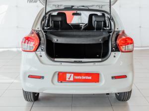 Toyota Vitz 1.0 XR manual - Image 11