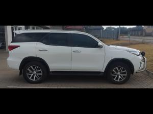 Toyota Fortuner 2.8GD-6 4x4 auto - Image 3
