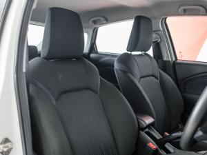 Toyota Starlet 1.5 XS manual - Image 11