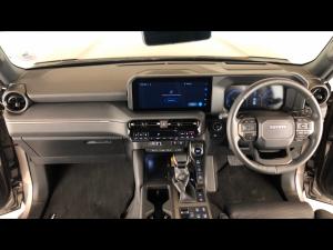 Toyota Land Cruiser Prado 2.8GD VX-R First Edition - Image 6