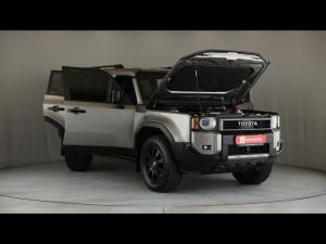 Toyota Land Cruiser Prado 2.8GD VX-R First Edition - Image 29
