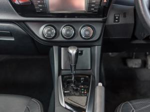 Toyota Corolla 1.6 Prestige auto - Image 9