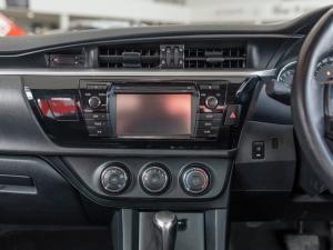 Toyota Corolla 1.6 Prestige auto - Image 10