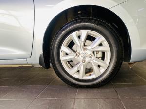 Suzuki Swift 1.2 GL+ manual - Image 11