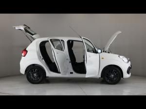 Toyota Vitz 1.0 XR manual - Image 30