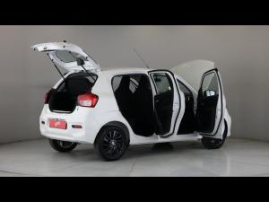 Toyota Vitz 1.0 XR manual - Image 31
