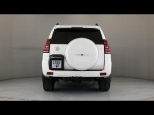 Toyota Land Cruiser Prado 2.8GD VX-L - Image 5