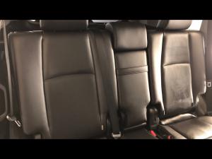 Toyota Land Cruiser Prado 2.8GD VX-L - Image 11