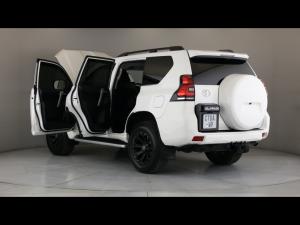 Toyota Land Cruiser Prado 2.8GD VX-L - Image 25