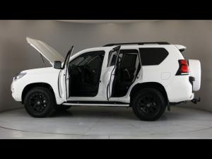 Toyota Land Cruiser Prado 2.8GD VX-L - Image 26