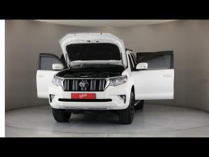 Toyota Land Cruiser Prado 2.8GD VX-L - Image 28