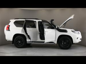 Toyota Land Cruiser Prado 2.8GD VX-L - Image 30