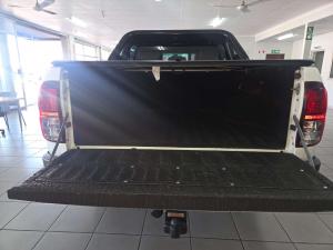 Toyota Hilux 2.8 GD-6 RB Legend 4X4D/C - Image 6