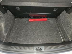 Volkswagen Polo Vivo hatch 1.4 Life - Image 10