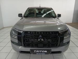 Mitsubishi Triton 2.4DI-D double cab GLS 4x4 auto - Image 2