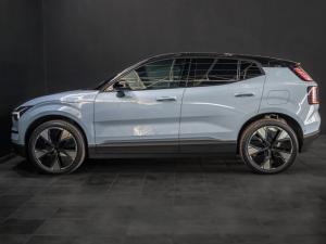 Volvo EX30 Single Motor Extended Range Ultra - Image 2
