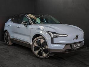 Volvo EX30 Single Motor Extended Range Ultra - Image 4